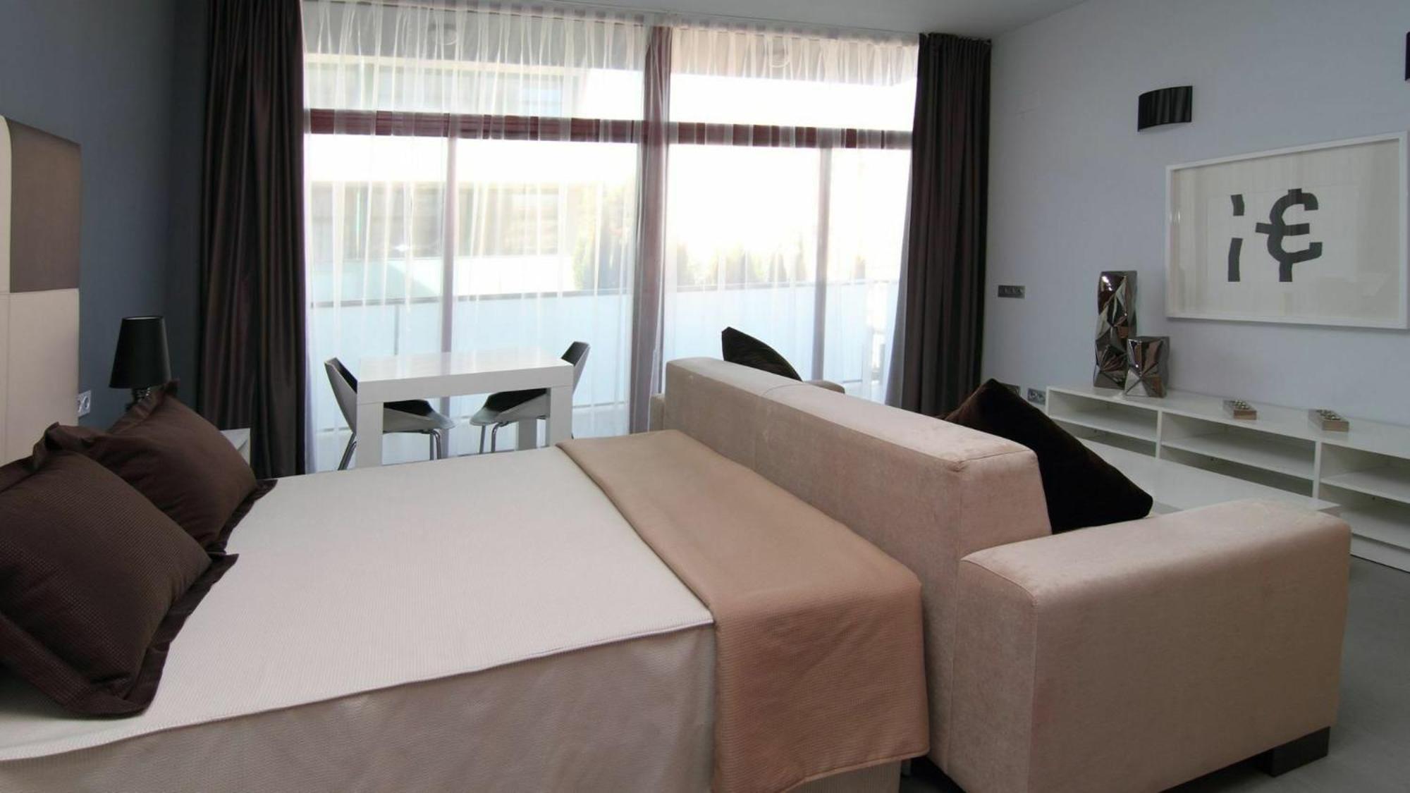 Apolo Rentalmar * Salou